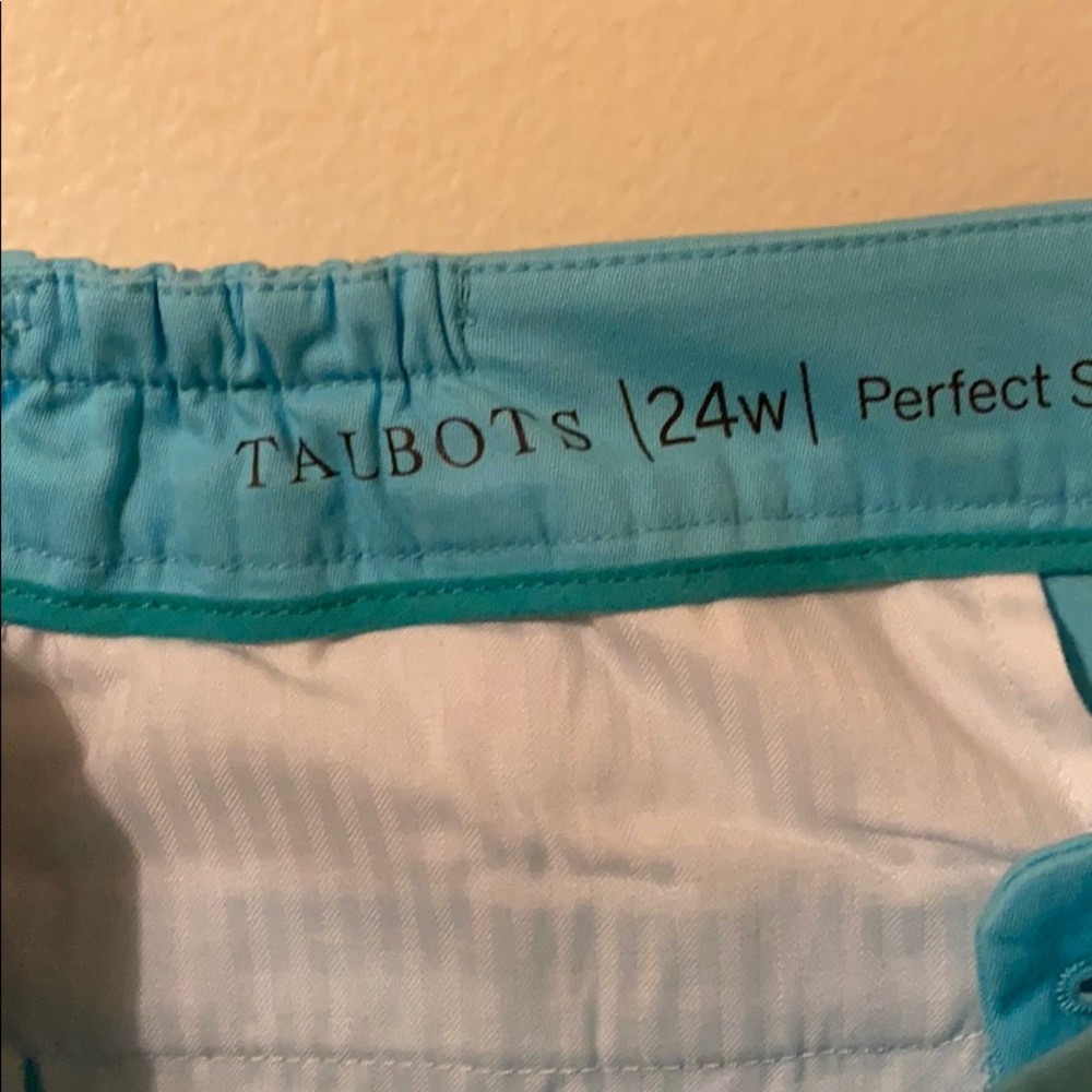 Capris - Picture 2 of 3